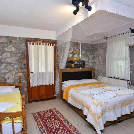 Pavel'in Yeri Butik Hotel 3*