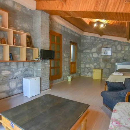 Pavel'in Yeri Butik Hotel Altinoluk